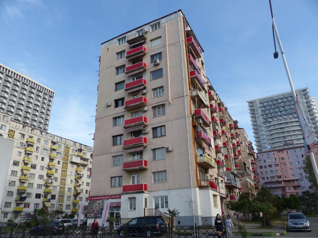 Apartment With Sea View Batumi Luaran gambar