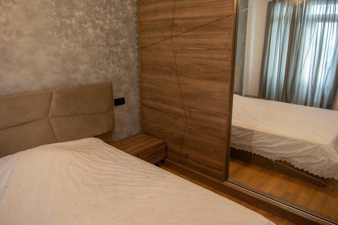 Apartment With Sea View Batumi Luaran gambar