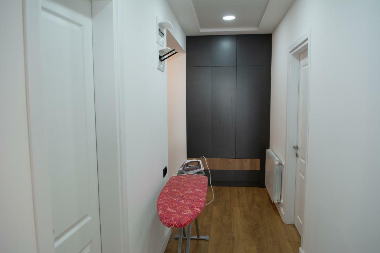 Apartment With Sea View Batumi Luaran gambar