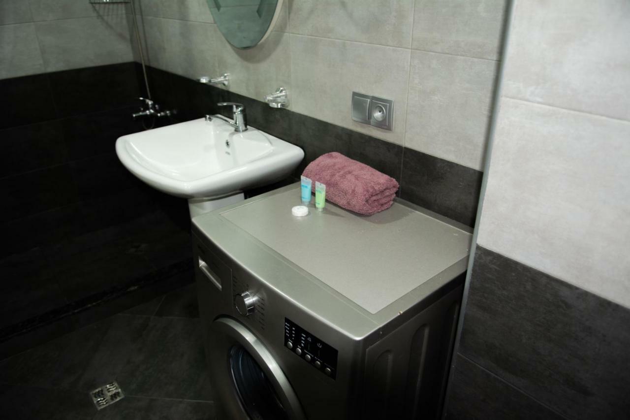 Apartment With Sea View Batumi Luaran gambar